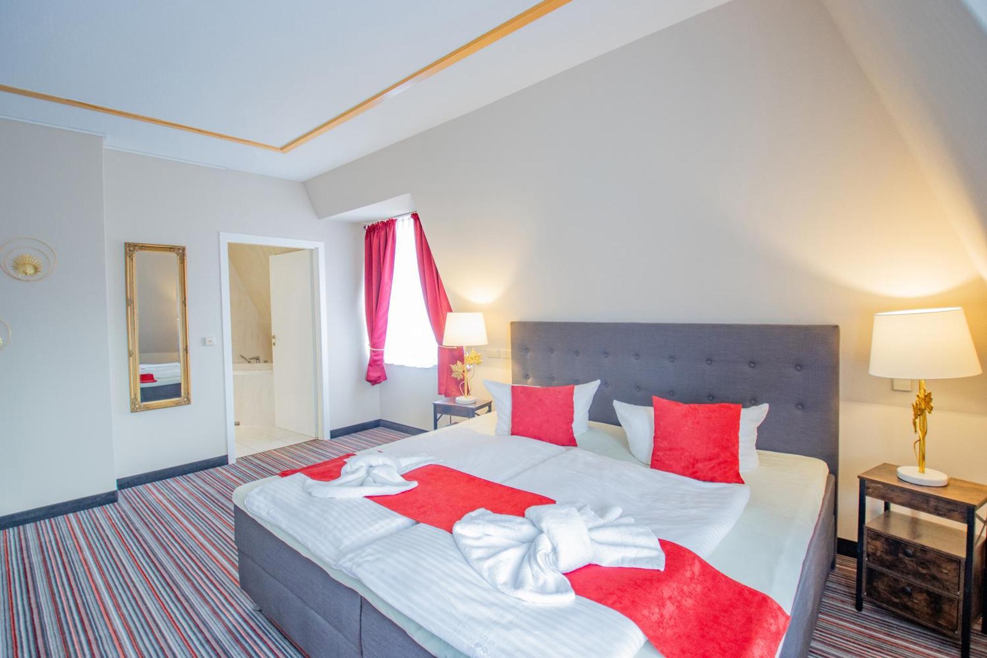 Seehotel Brandenburg An Der Havel Brielow Exterior foto